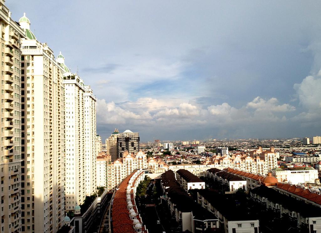 Ravarine Suite Apartment Dżakarta Zewnętrze zdjęcie